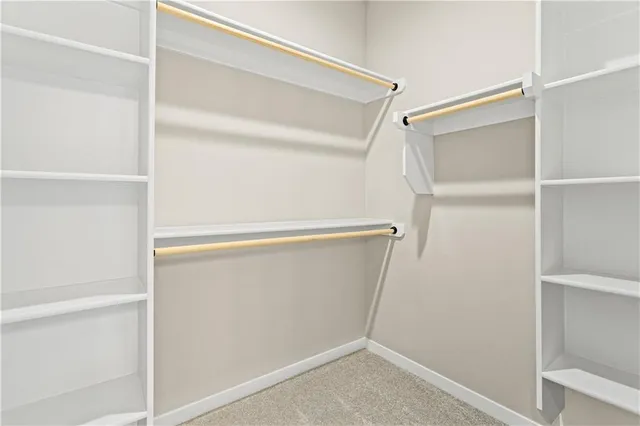 $524,900 | 1604 Southwest Stonewall Drive, Oak Grove, MO 64075