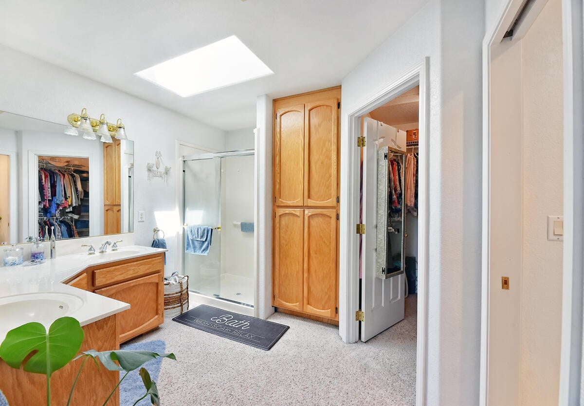 2398 Springbrook Road, Unit 1 Medford, OR 97504 - Photo 17 of 26 DSC_2919