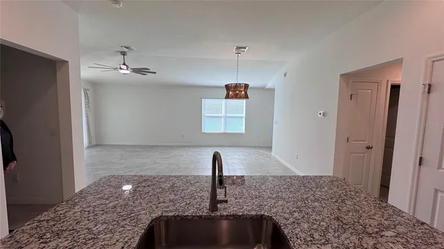 $1,995 | 3120 Canberra Place, Palmetto, FL 34221