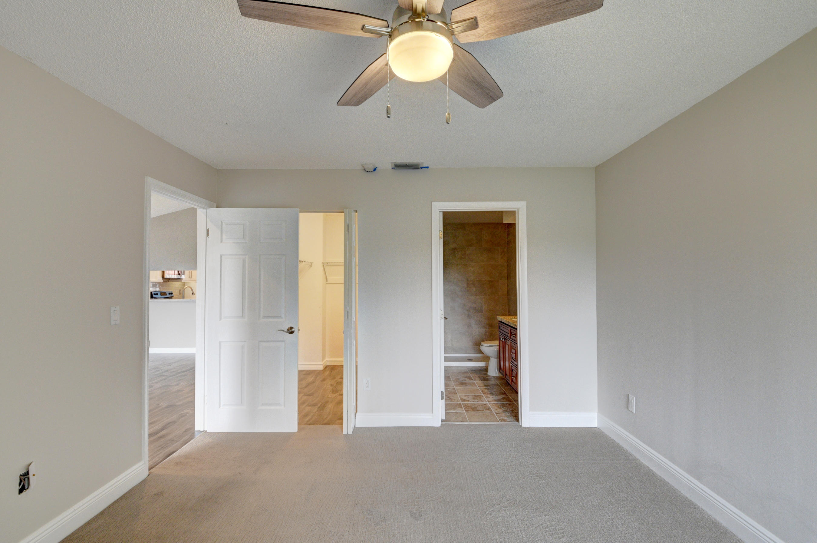 350 Club Circle, Unit 210 Boca Raton, FL 33487 - Photo 14 of 38 DSC_7443_4_5_6_7