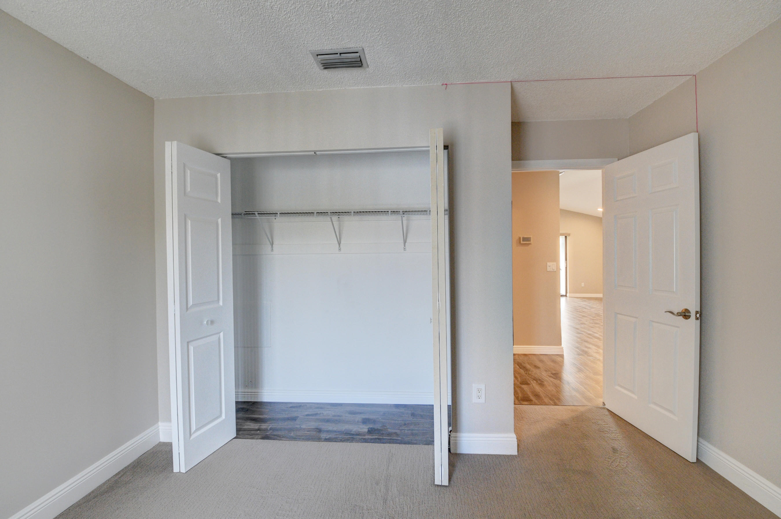 350 Club Circle, Unit 210 Boca Raton, FL 33487 - Photo 25 of 38 DSC_7518_19_20_21_22