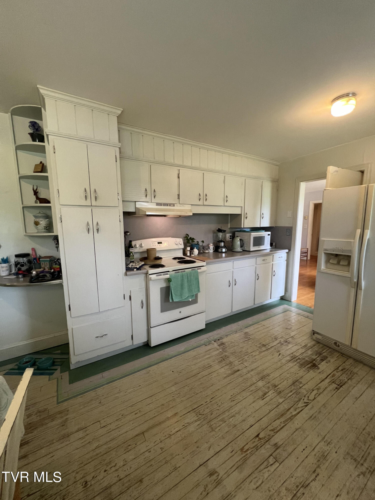 80 Dobson Drive Greeneville, TN 37745 - Photo 20 of 38 Kitchen 2