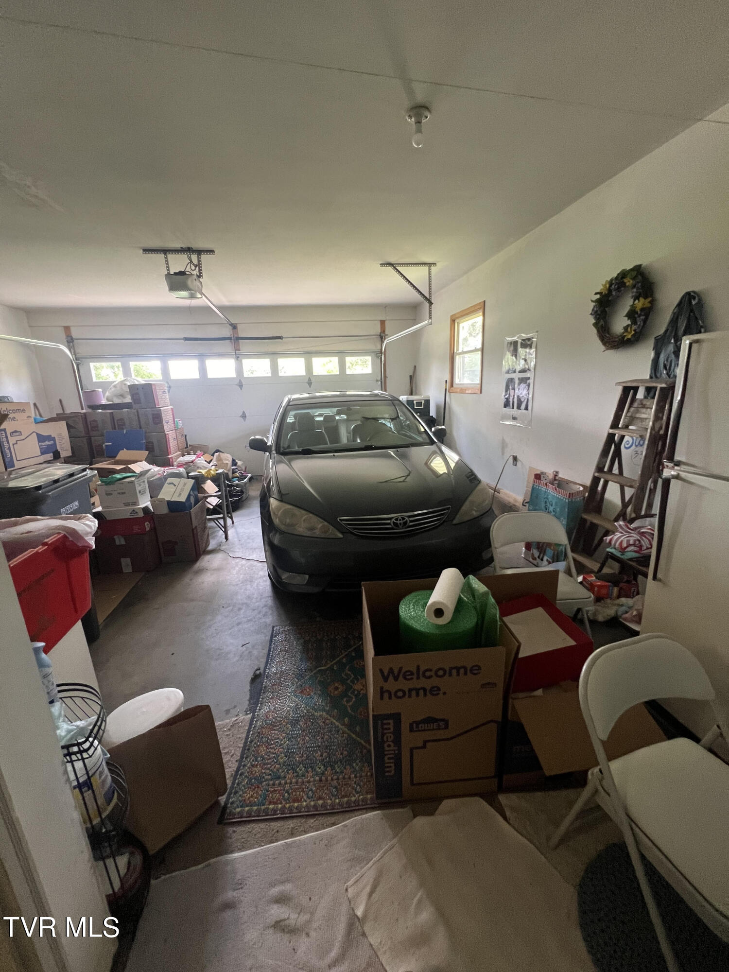 80 Dobson Drive Greeneville, TN 37745 - Photo 34 of 38 Garage 1