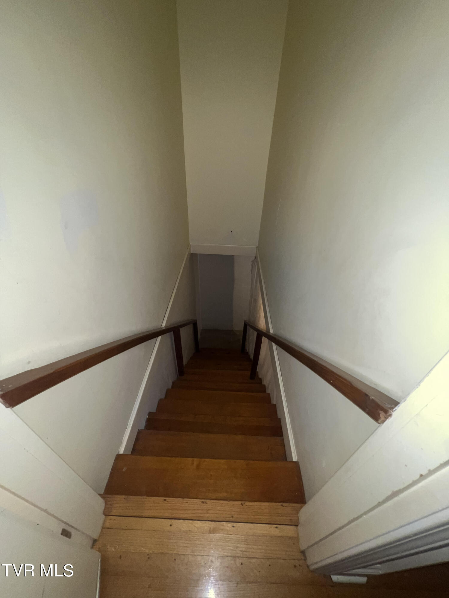 80 Dobson Drive Greeneville, TN 37745 - Photo 36 of 38 Base1