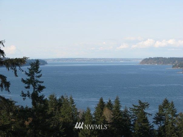 13545 Banner Road Southeast Olalla, WA 98359 - Photo 4 of 11 Gallery Image 4