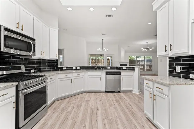 $2,500 | 5919 Vista Glen Lane, Sachse, TX 75048