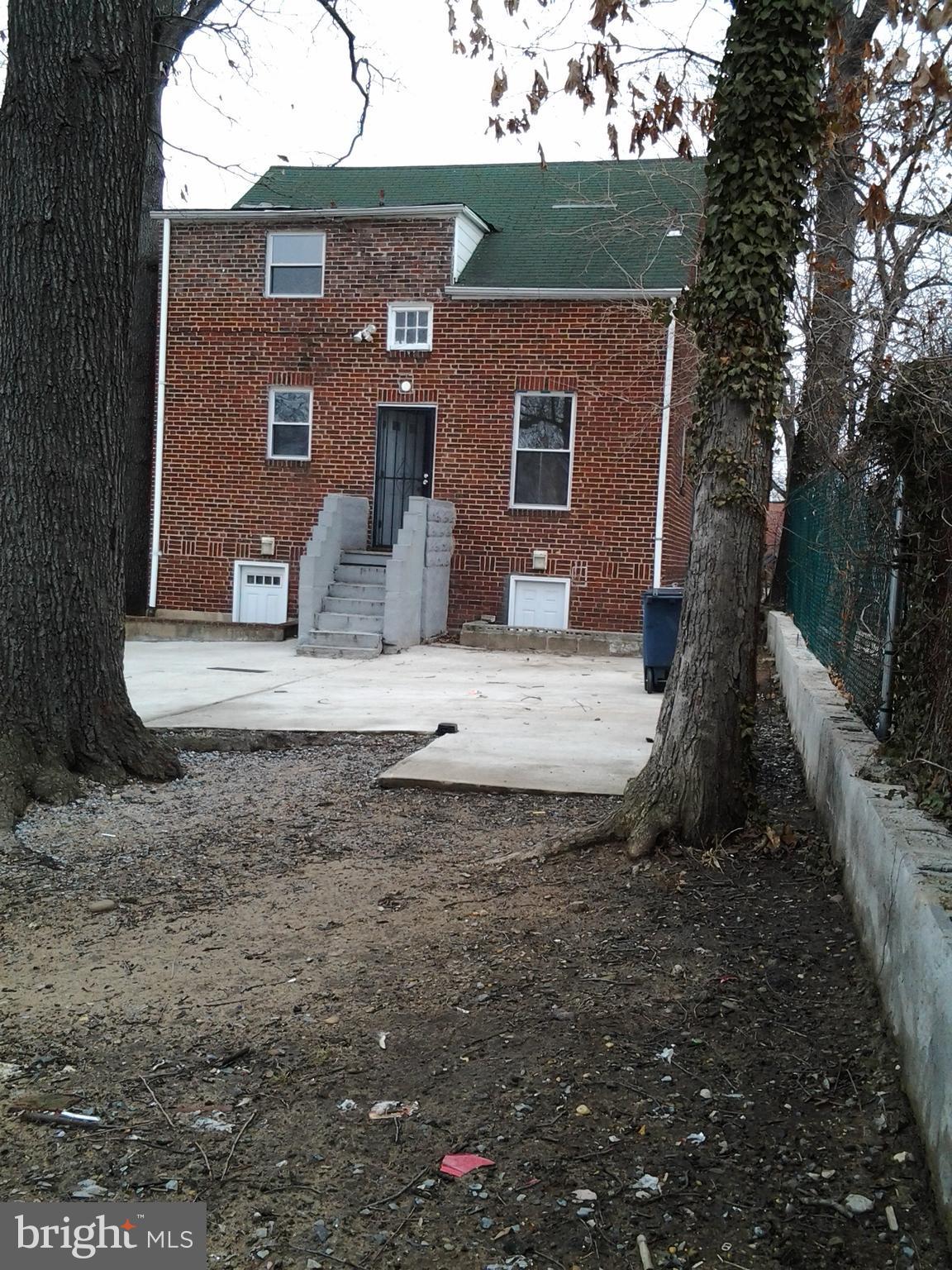 5303 Decatur Street Hyattsville, MD 20781 - Photo 21 of 22 Exterior (Rear)