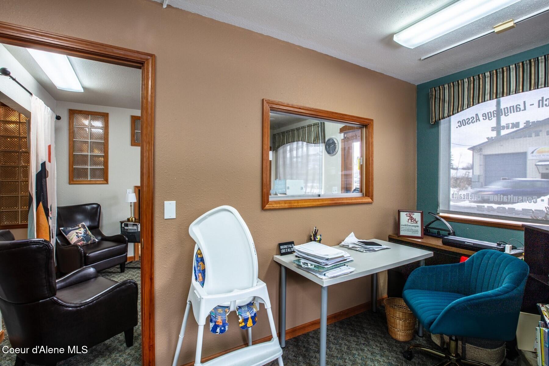 724 Pine Street Sandpoint, ID 83864 - Photo 24 of 30 Room near Pine St Entrance