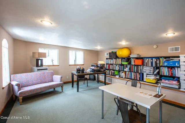 $1,088,000 | 724 Pine Street, Sandpoint, ID 83864