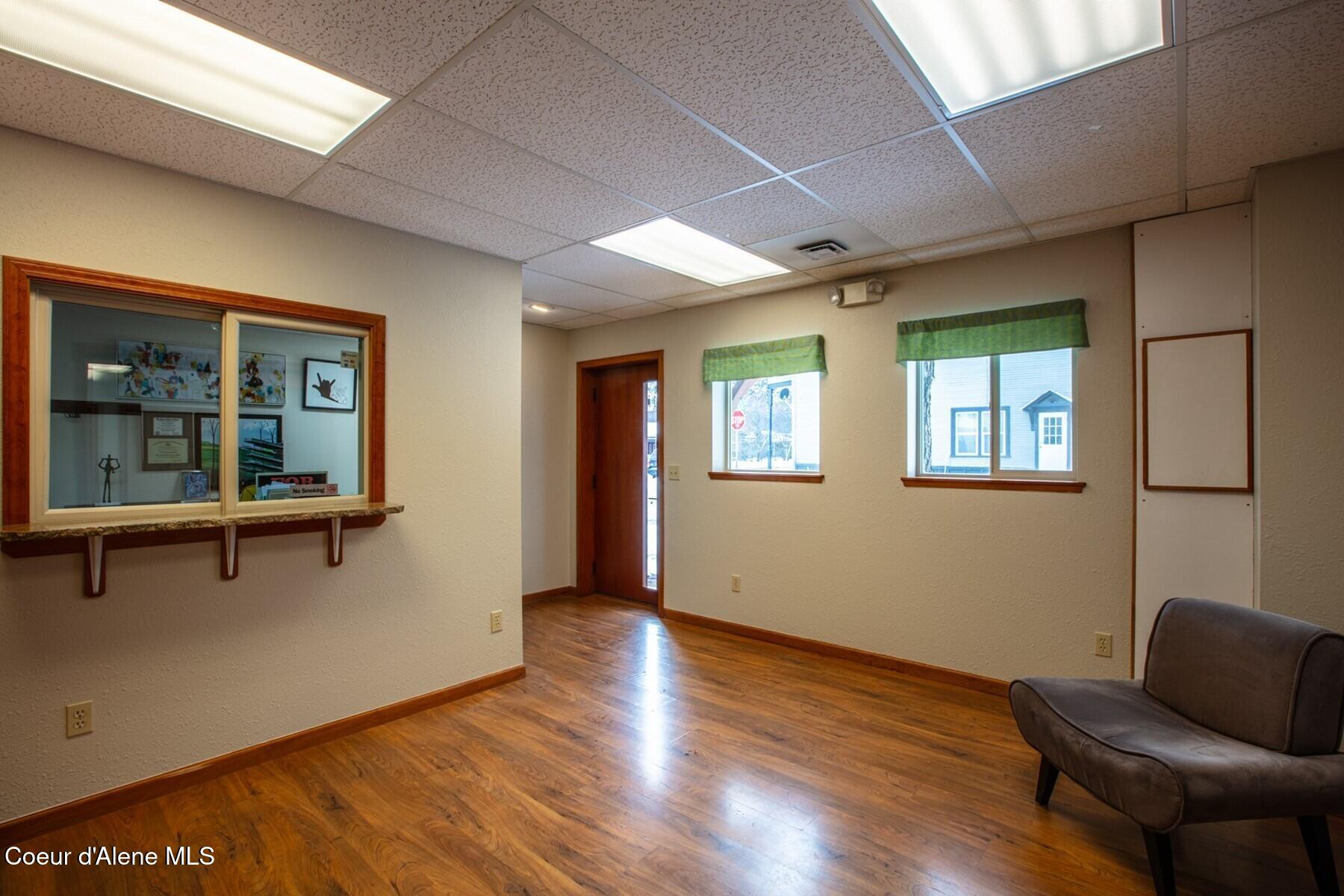 724 Pine Street Sandpoint, ID 83864 - Photo 5 of 30 Entrance off of Forest Ave