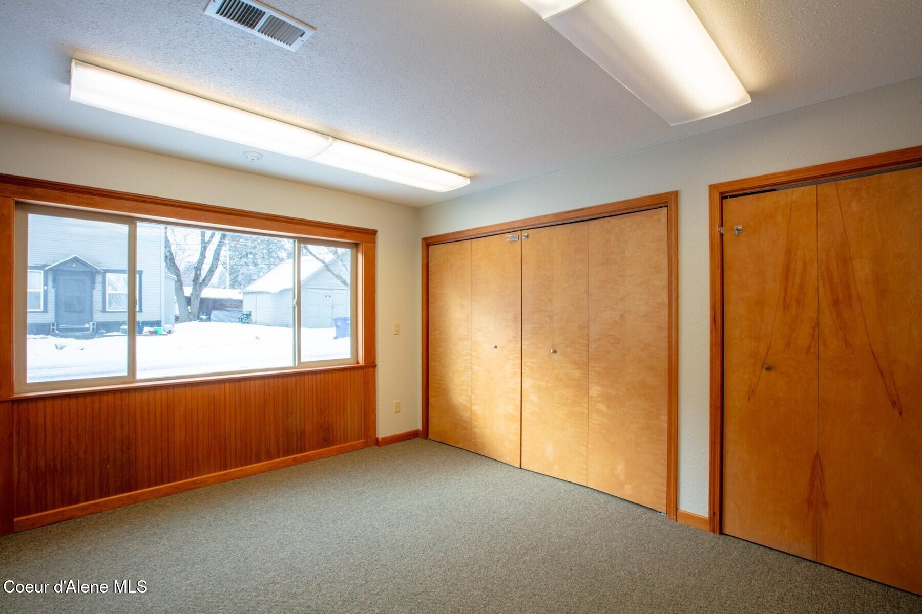 724 Pine Street Sandpoint, ID 83864 - Photo 7 of 30 Room adjacent to Forest Entry