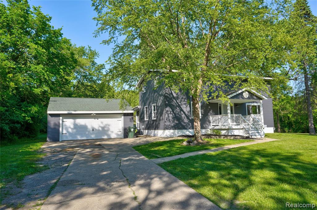 1460 West Silverbell Road Lake Orion, MI 48359 - Photo 6 of 69