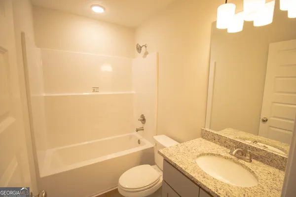 $1,950 | 114 Enclave Court, Statesboro, GA 30458