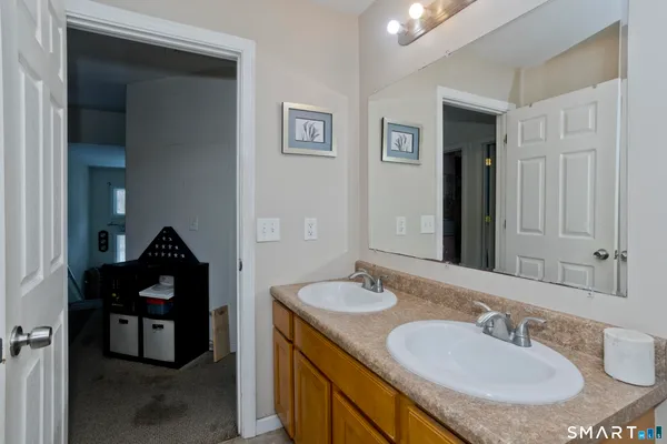 $375,000 | 28 Lily Pond Road, Griswold, CT 06351