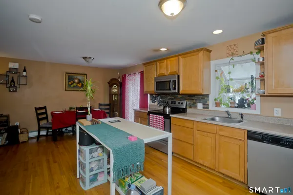 $375,000 | 28 Lily Pond Road, Griswold, CT 06351