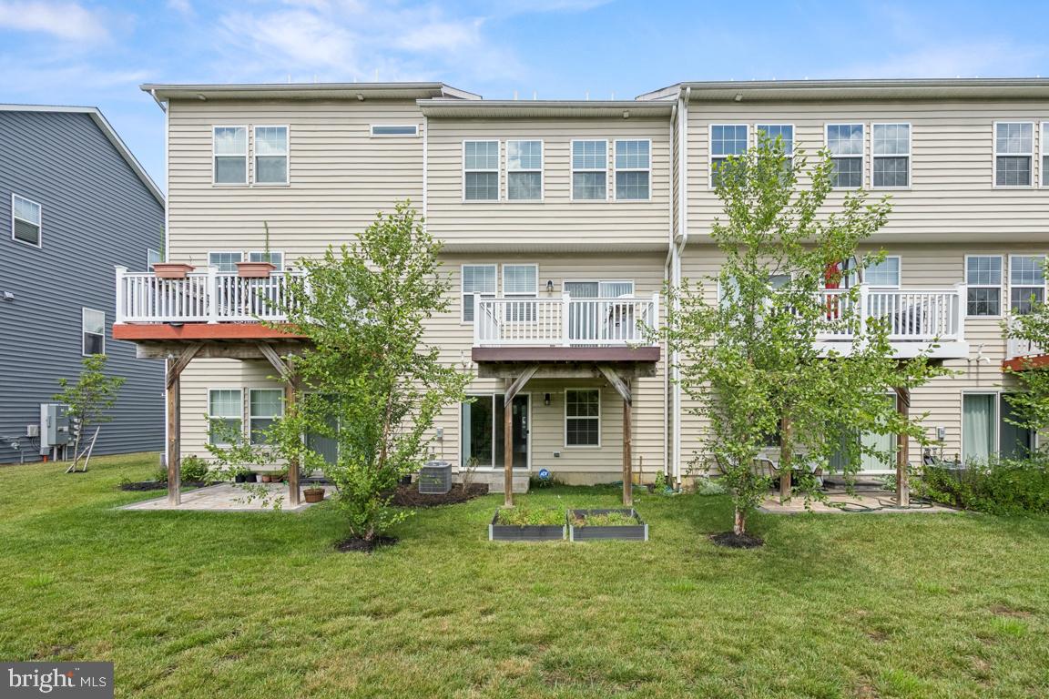 16 Naples Lane Mount Laurel, NJ 08054 - Photo 27 of 30 a house view with a garden space