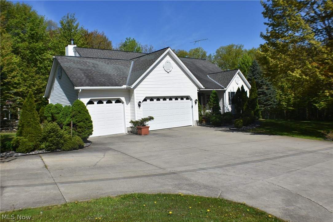 5700 Dewey Road Madison, OH 44057 - Photo 2 of 24