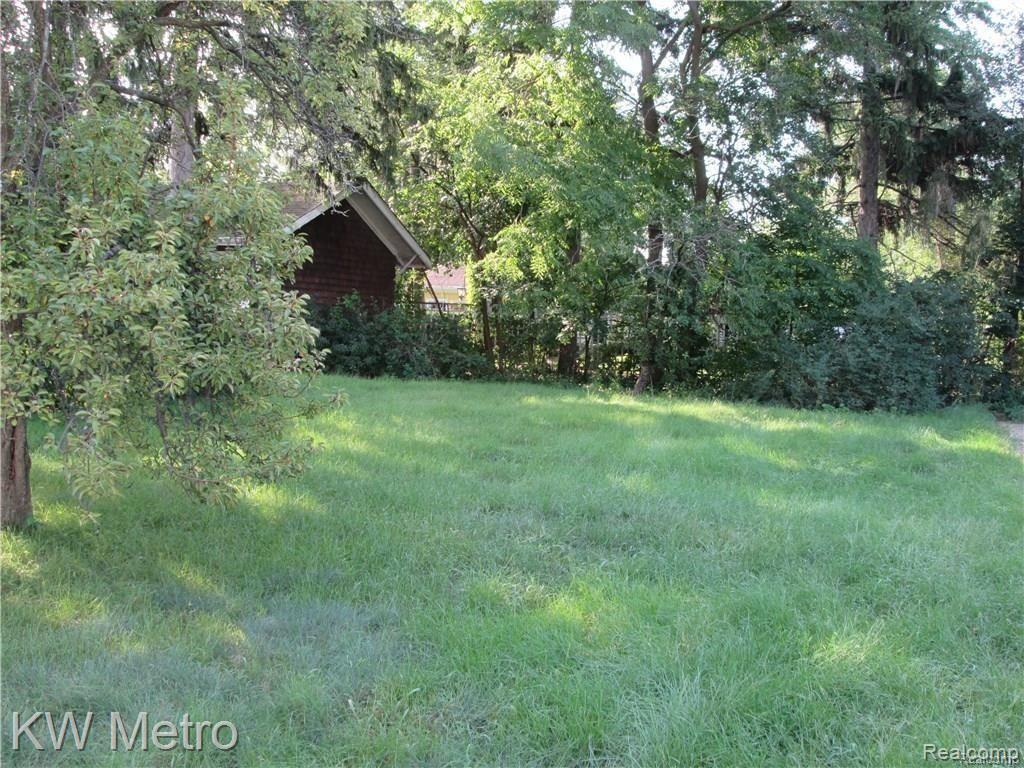1 A Norwich Road Pleasant Ridge, MI 48069 - Photo 5 of 6