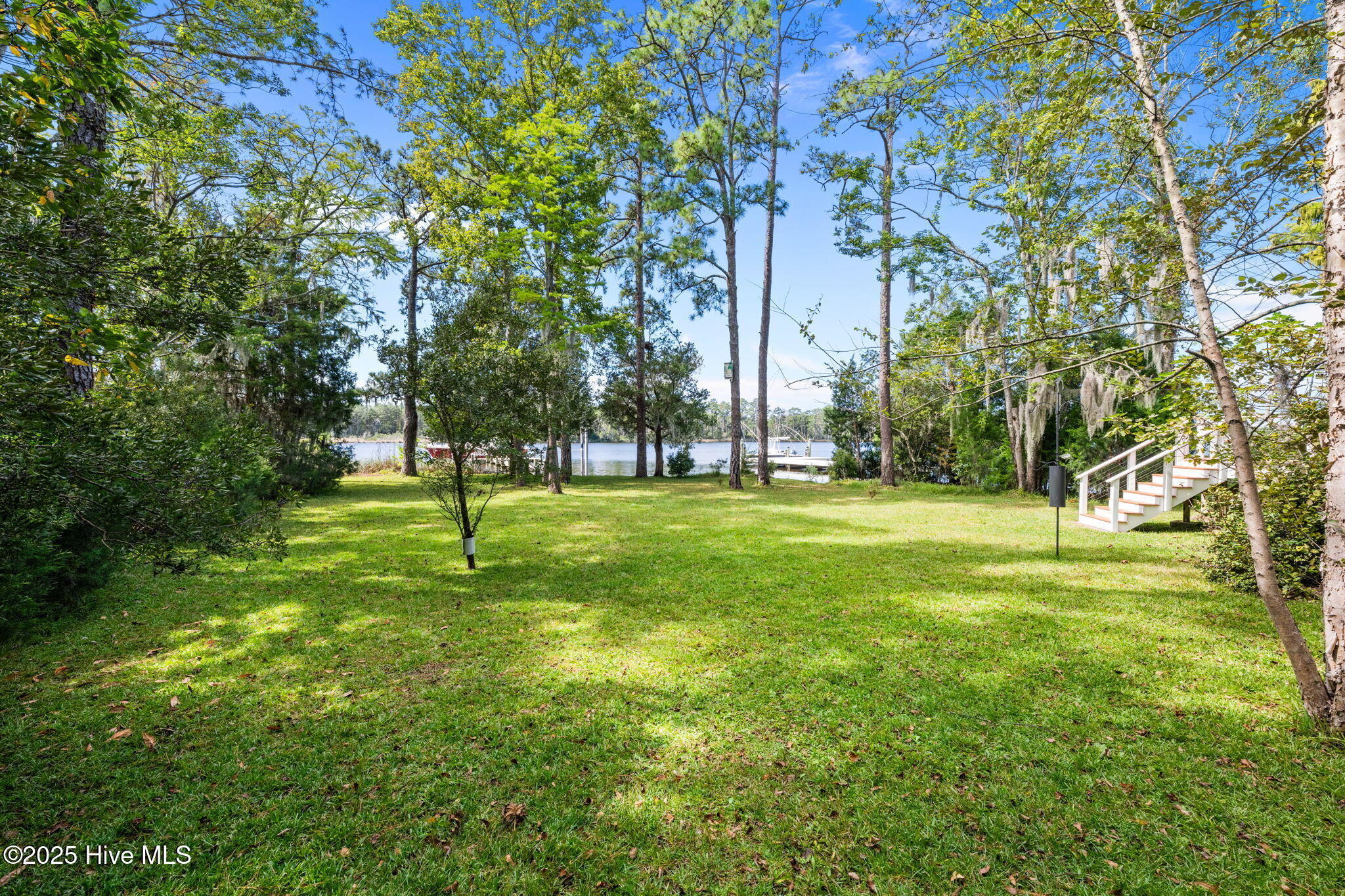 5504 Gondolier Drive New Bern, NC 28560 - Photo 39 of 87 52-web-or-mls-DSC_3941