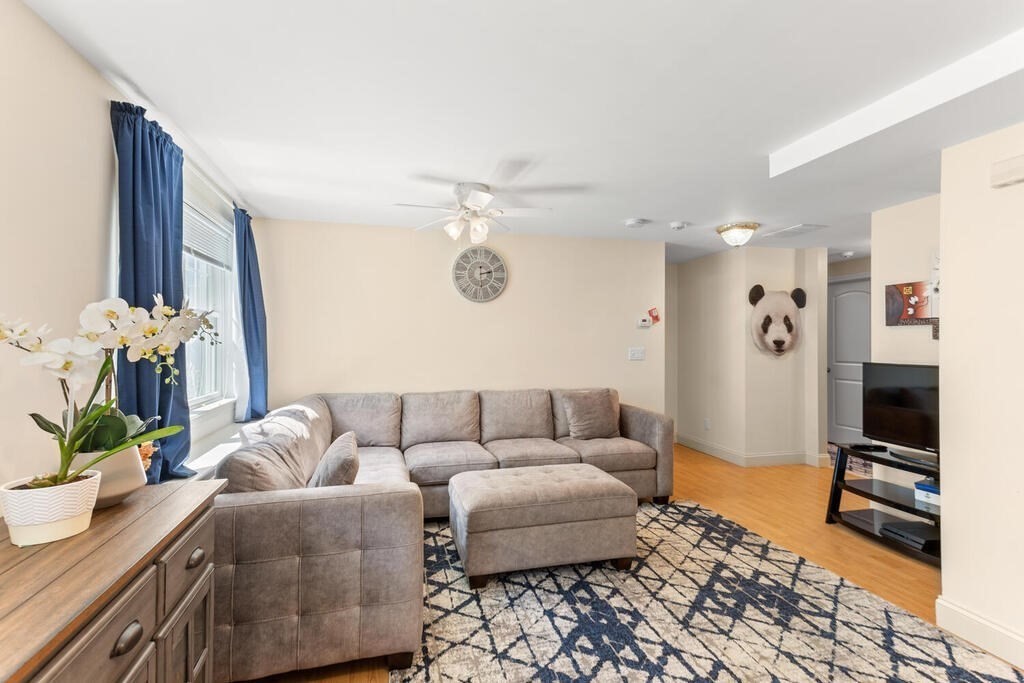 296 College Farm Road Waltham, MA 02451 - Photo 13 of 27