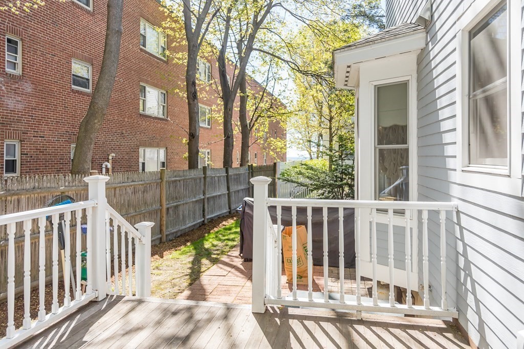 8 Spinney Path Lynn, MA 01902 - Photo 17 of 42 a view of a balcony with fence