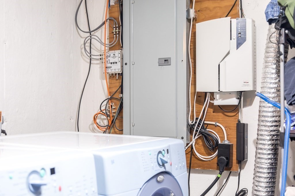 8 Spinney Path Lynn, MA 01902 - Photo 39 of 42 a utility room with a utility room and utility room