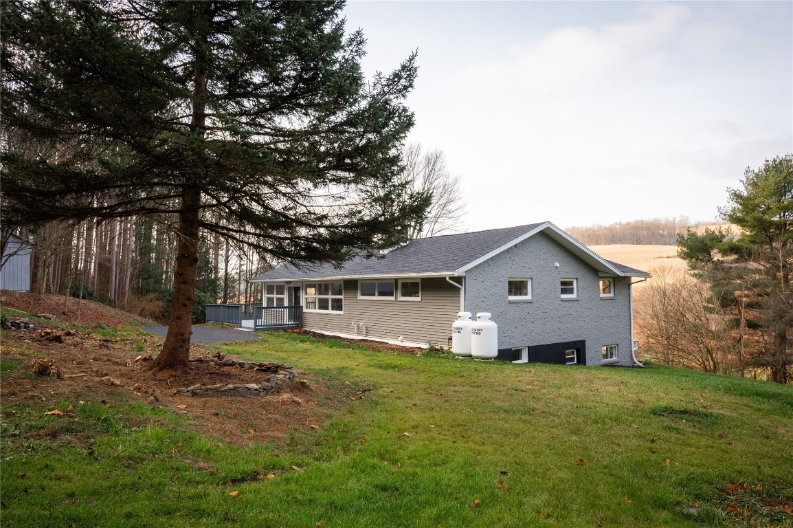4070 Nys Rte 26 Whitney Point, NY 13862 - Photo 4 of 50