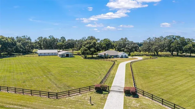 $1,890,000 | 16050 Northwest 10th Circle, Citra, FL 32113