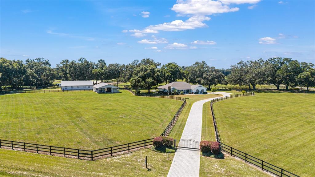 16050 Northwest 10th Circle Citra, FL 32113 - Photo 2 of 76