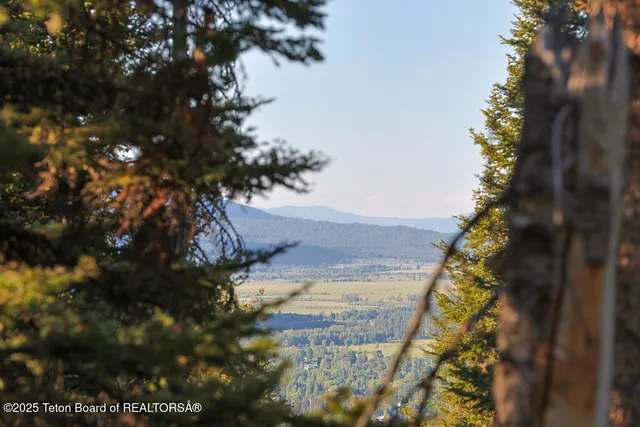 $1,480,000 | 6620 Lupine Trail, Wilson, WY 83014