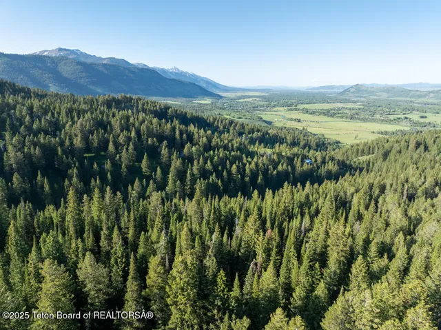 $1,480,000 | 6620 Lupine Trail, Wilson, WY 83014