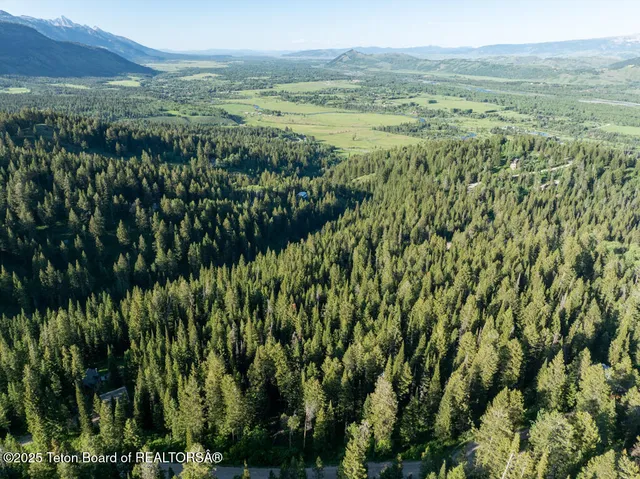 $1,480,000 | 6620 Lupine Trail, Wilson, WY 83014