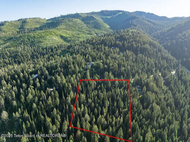 $1,480,000 | 6620 Lupine Trail, Wilson, WY 83014