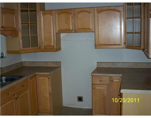 6311 Southwest 41st Street Davie, FL 33314 - Photo 3 of 6 Kitchen