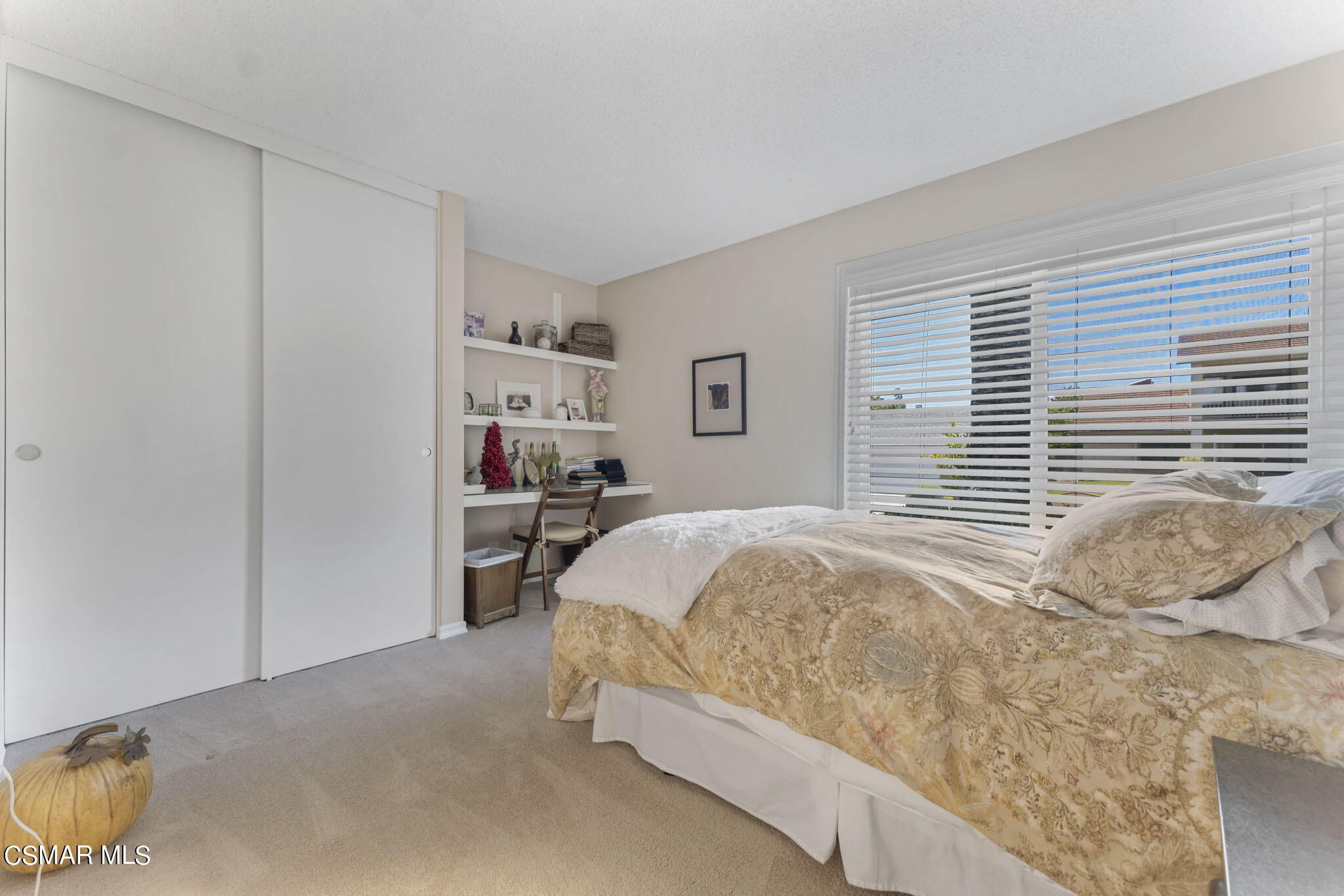 2516 Clearfield Place Simi Valley, CA 93065 - Photo 21 of 39 a bed sitting in a bedroom next to a window