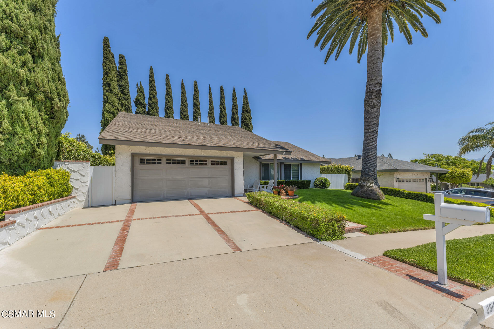 2516 Clearfield Place Simi Valley, CA 93065 - Photo 24 of 39 a front view of a house with garden
