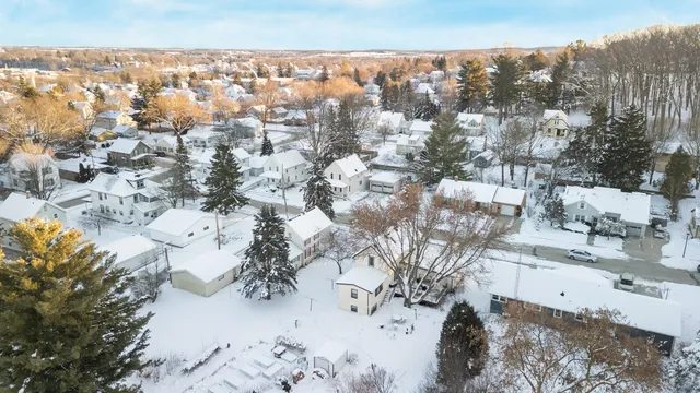 $274,000 | 424 Fremont Street, Plymouth, WI 53073