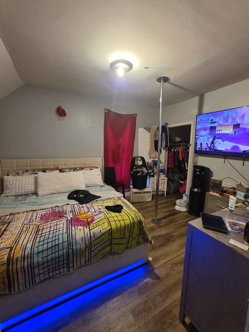 6342 South Parnell Avenue Chicago, IL 60621 - Photo 4 of 8