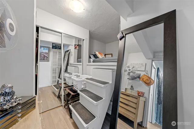 $1,150,000 | 2118 160th Place Southwest, Lynnwood, WA 98087