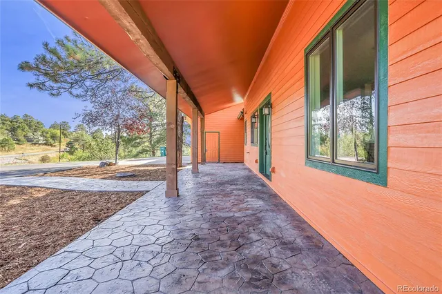 $1,100,000 | 686 Lookout Mountain Road, Golden, CO 80401