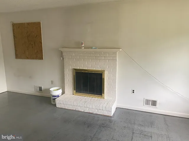 $699,900 | 2890 Balmoral Drive, Rockville, MD 20850