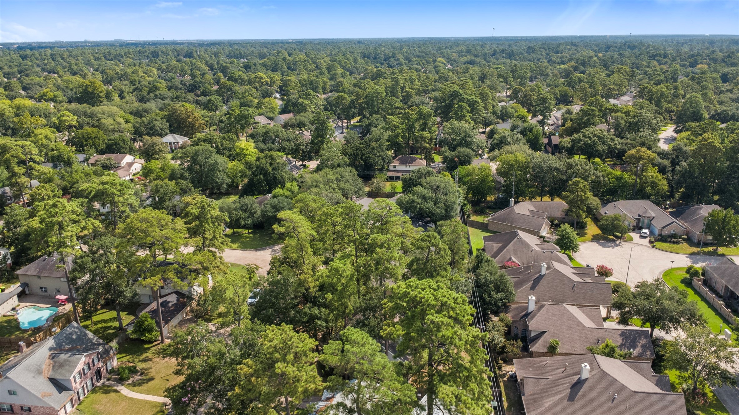 4223 Annawood Circle Spring, TX 77388 - Photo 30 of 30 an aerial view of a town with trees