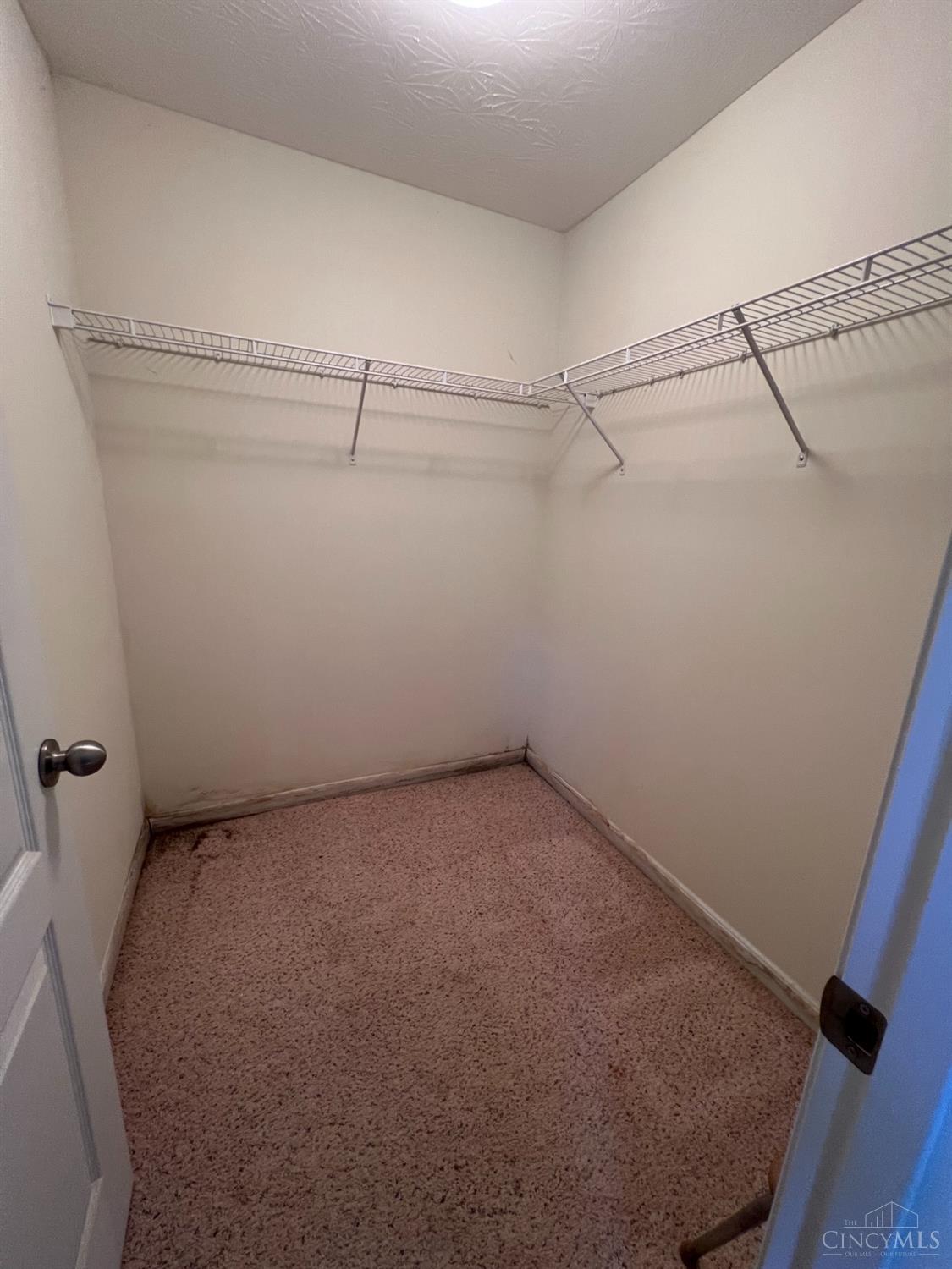 3414 North Bend Road, Unit 4 Cincinnati, OH 45247 - Photo 6 of 21 Gallery Image 6