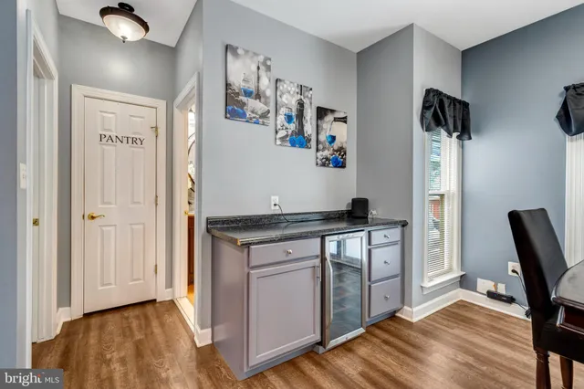 $750,000 | 4169 Agency Loop, Triangle, VA 22172