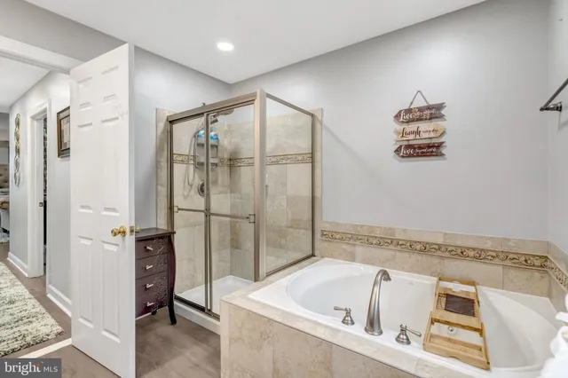 $750,000 | 4169 Agency Loop, Triangle, VA 22172