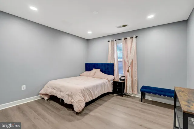 $750,000 | 4169 Agency Loop, Triangle, VA 22172