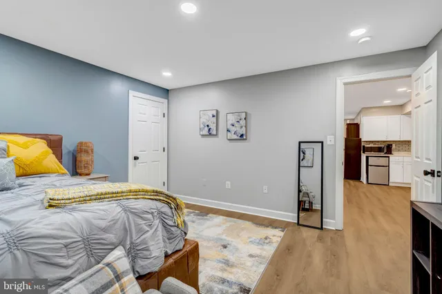 $750,000 | 4169 Agency Loop, Triangle, VA 22172