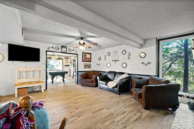 $965,000 | 1612 Lakecrest Circle, Granbury, TX 76048