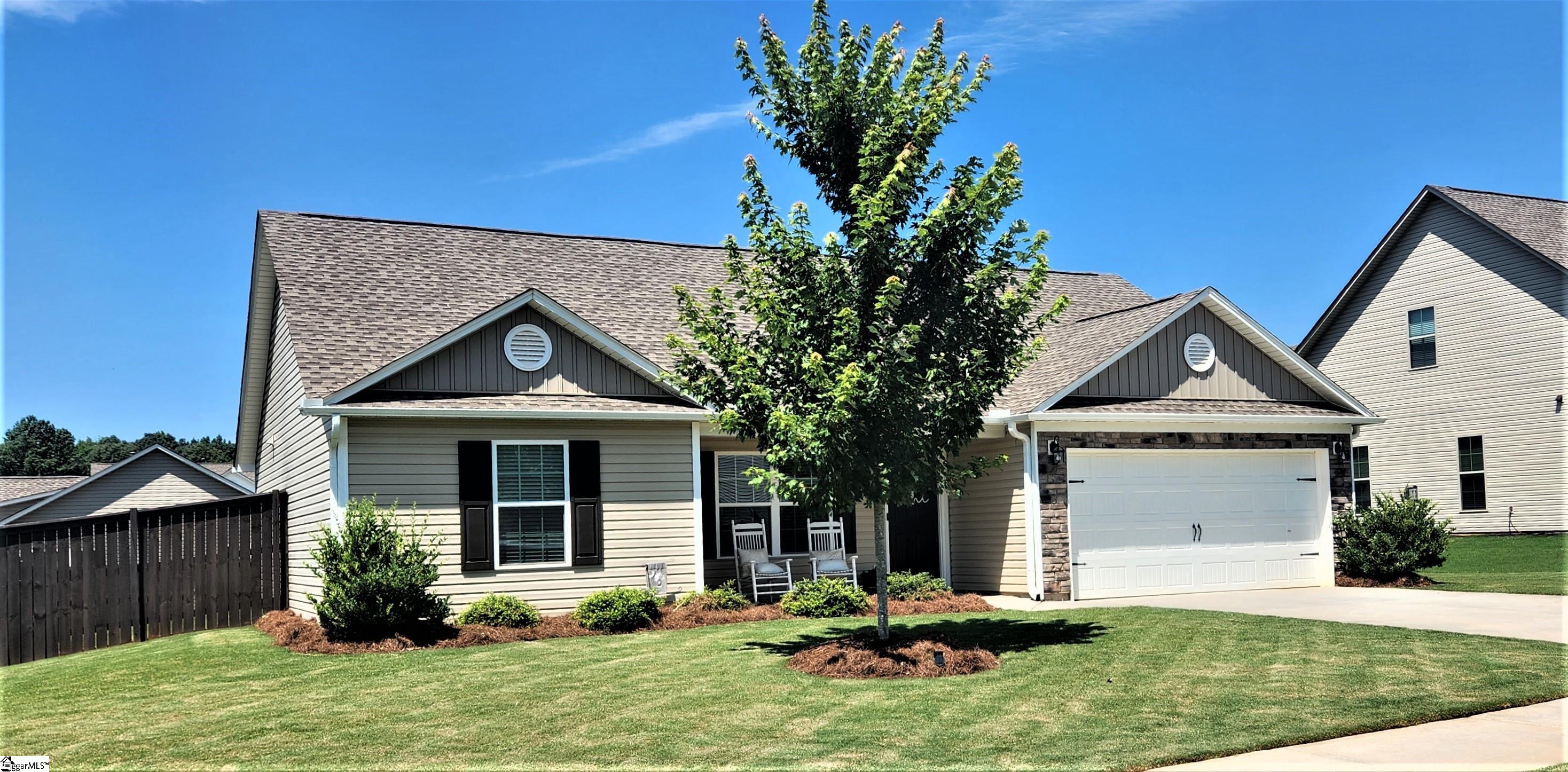 211 Press Way Pendleton, SC 29670 - Photo 3 of 36