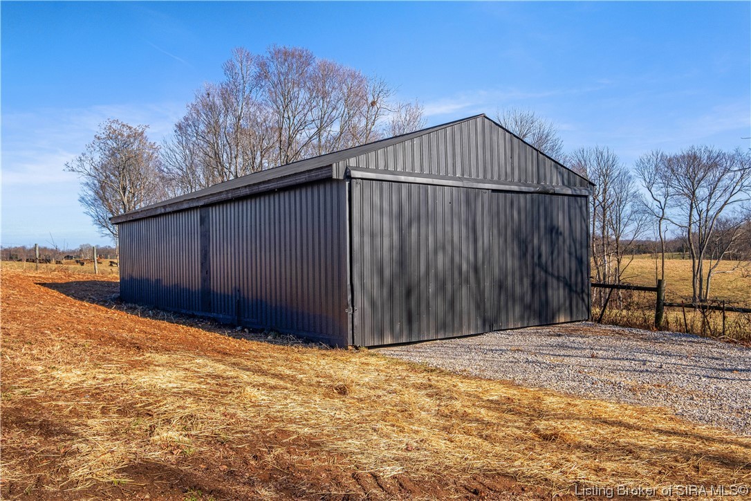 920 Heth Washington Road Southwest Corydon, IN 47112 - Photo 2 of 39